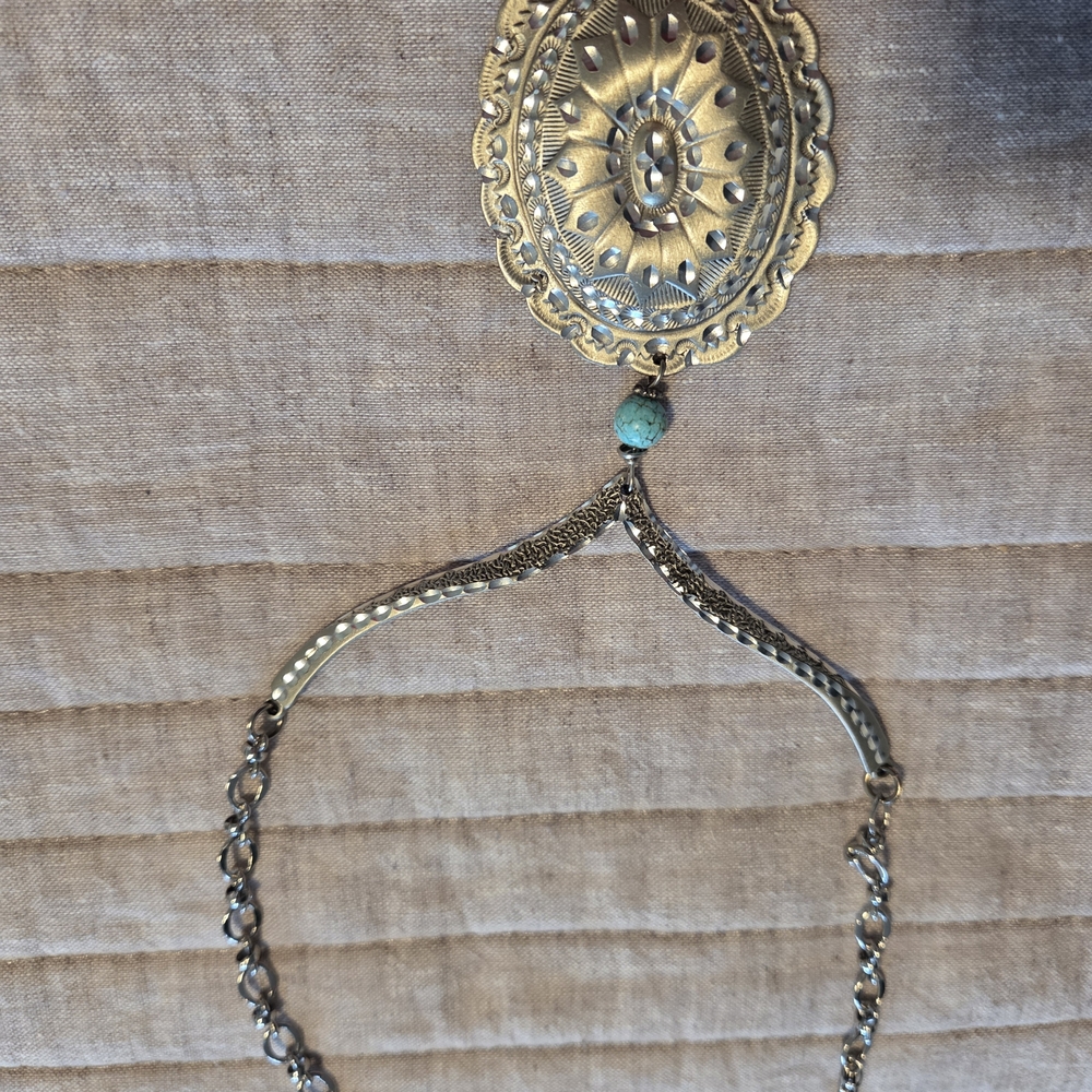 Elegant Gold and Turquoise Hand Chain